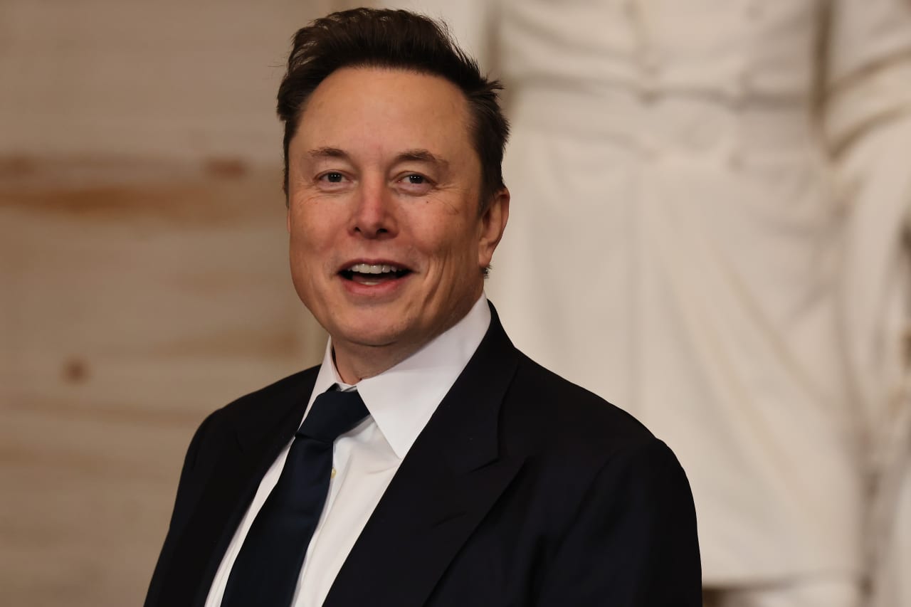 Musk says SpaceX landed a $40 billion debt deal — and forecasts doom for some AI rivals — MarketWatch, Dallas Technology news