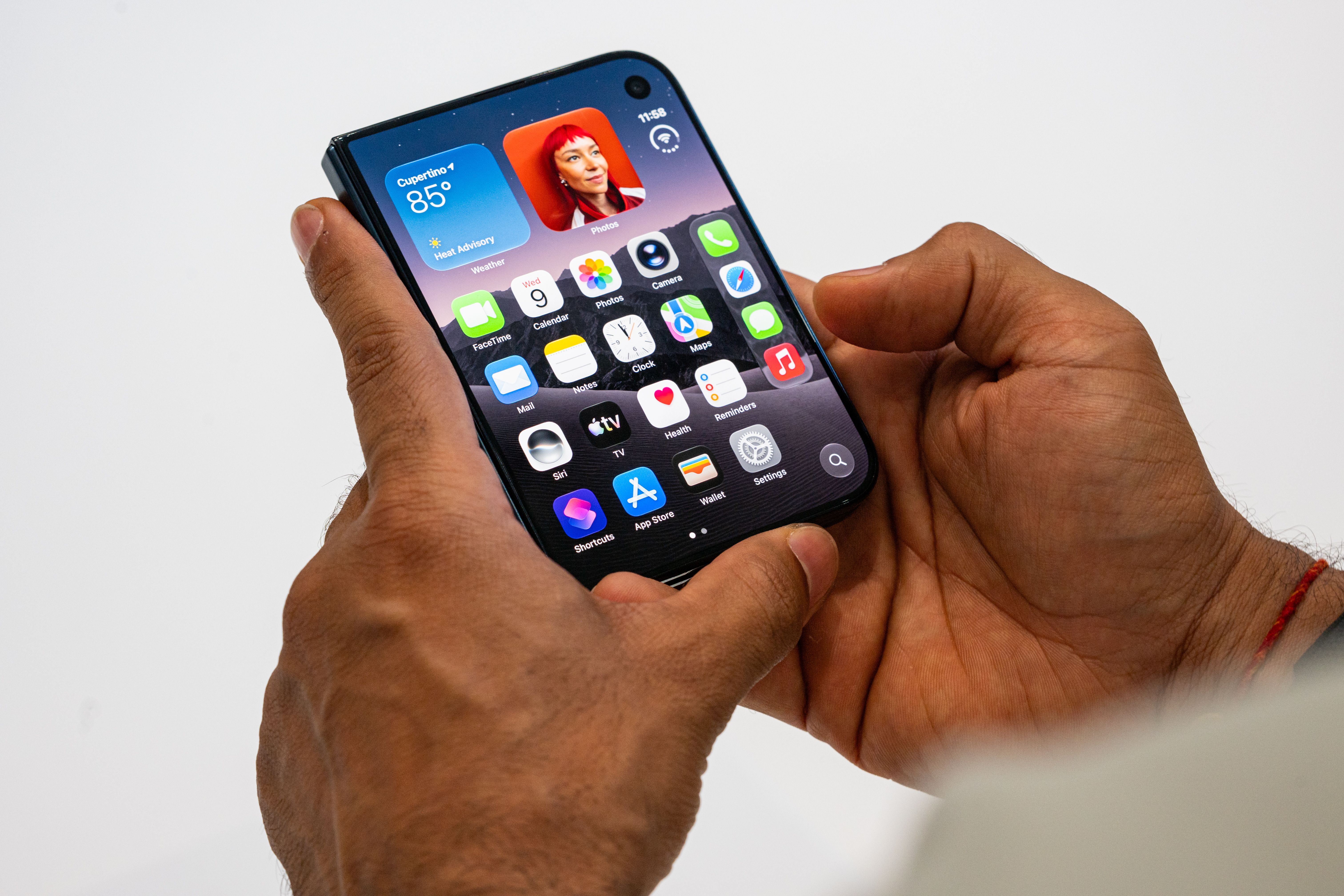 8 Things to Know About the iPhone Duo — Wired, Dallas Sports news